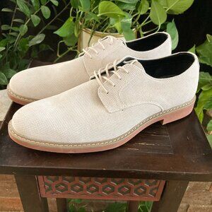 Men's Shoes - Public Opinion - Size 12M